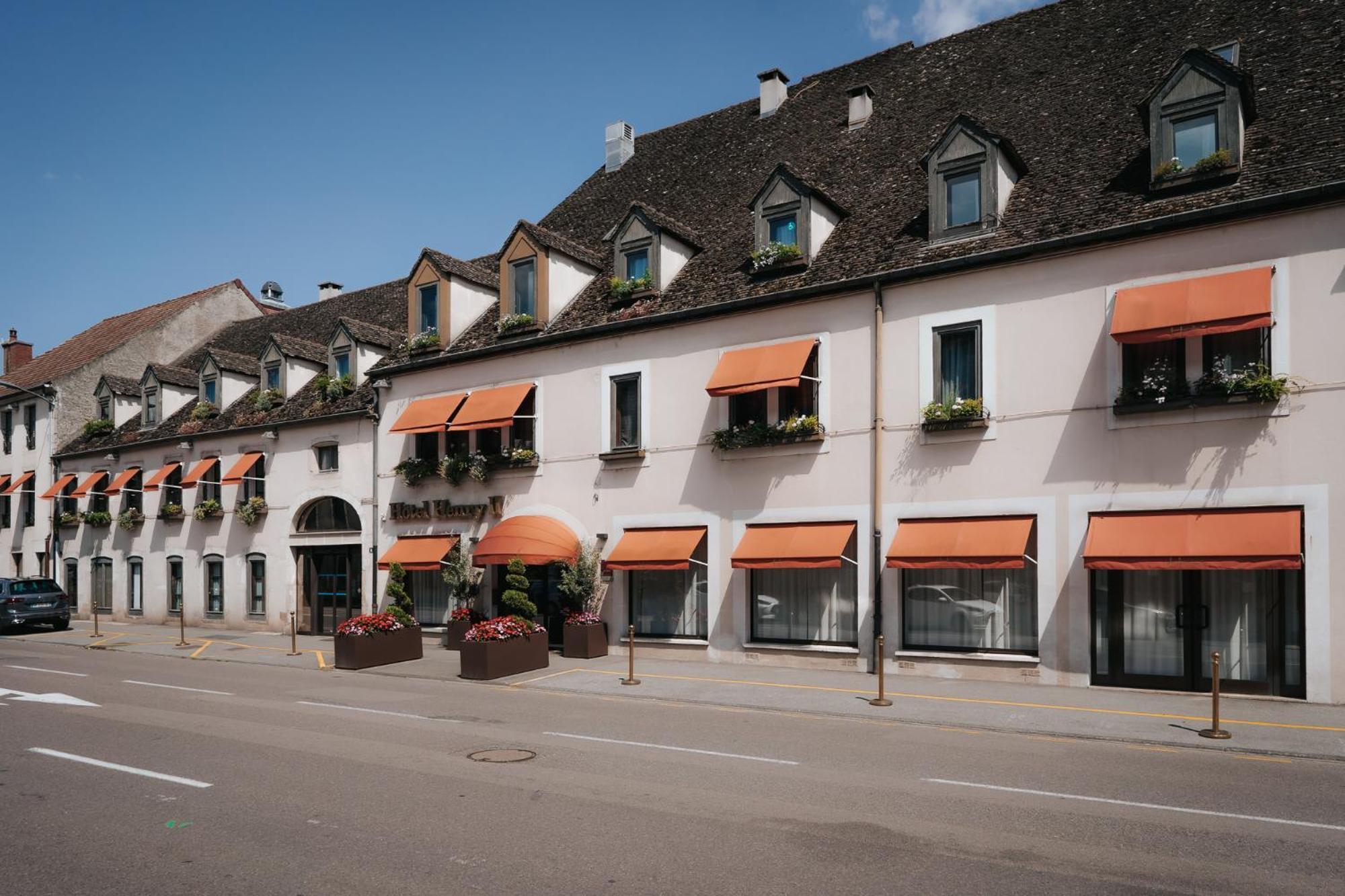 Hotel Henry II Beaune Centre Exterior photo